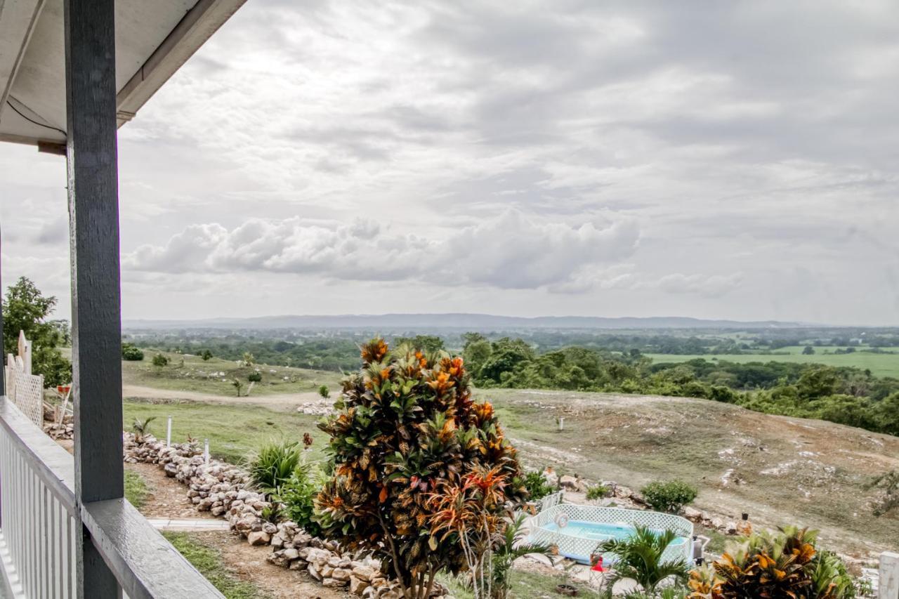 Mattea Vacation House At Bella Vue Estate Georgeville Buitenkant foto