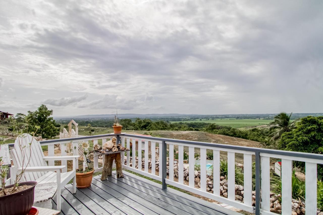 Mattea Vacation House At Bella Vue Estate Georgeville Buitenkant foto
